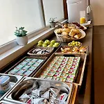 Cit'hotel Du Tigre 默兹河畔凡尔登