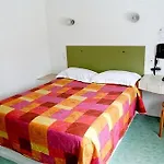 Cit'hotel Du Tigre 2* 默兹河畔凡尔登